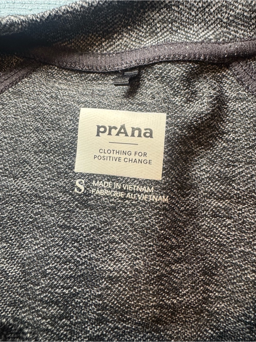 Women's Prana Heather Charcoal Short Sleeve Top - Picture 5 of 5